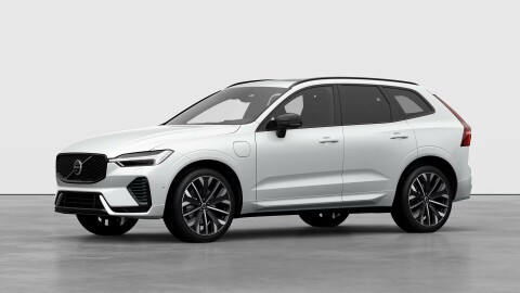 Volvo XC60 Ultra T6 Pano,360kam, HUD, Nappa