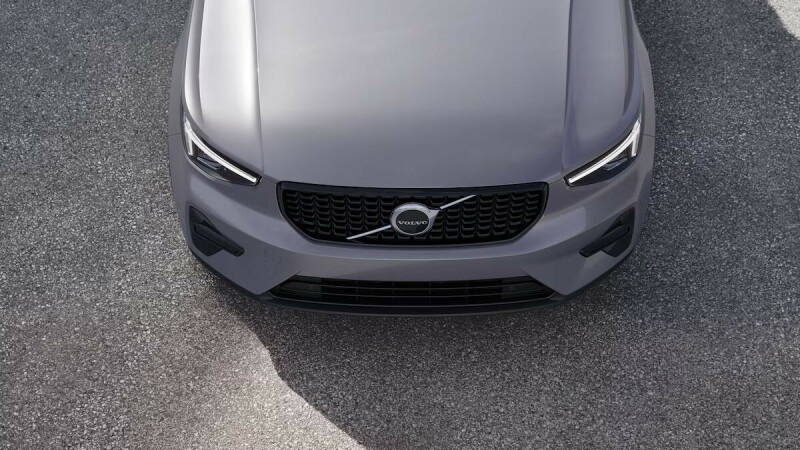 Volvo XC40 Plus,360°kam., ACC, Výhřev skla