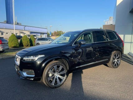 Volvo XC90 SKLADEM 4x4 head-up panorama záruka