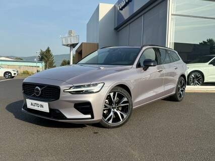 Volvo V60 PLUS Dark 145kW Kůže, H/K, ACC
