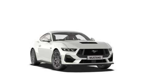 Ford Mustang V8 GT Fastback 5,0 GT 328 kW / 446 k 10st. automatická