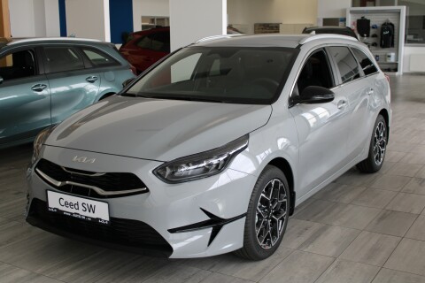 Kia Ceed SW CD 1,5 T-GDi GPF EDICE 30 (2025)