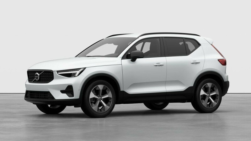 Volvo XC40 Plus,360°, perleť, celoroč.pneu