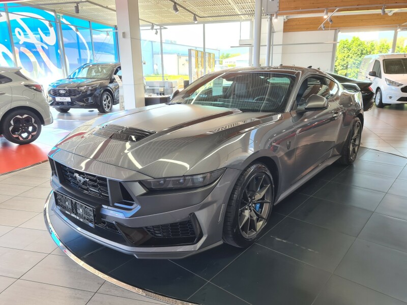 Ford Mustang V8 DARK HORSE Fastback 5,0 DARK HORSE 334 kW / 453 k 10st. automatická