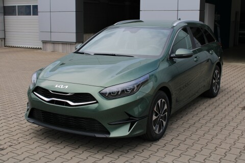 Kia Ceed SW CD 1,5 T-GDi GPF 7DCT SPIN (2025)