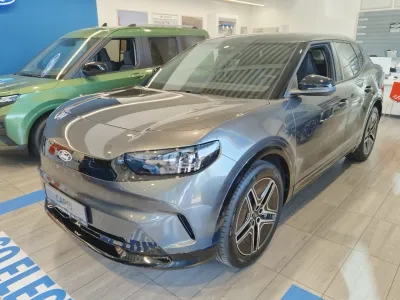 Ford Capri Premium 5D 79 kWh,0 PRODLOUŽENÝ DOJEZD 250 kW / 340 k AWD Automatická