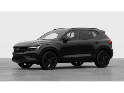 Volvo XC40 BlackEdition,145kW, PANO,360kam