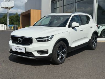 Volvo XC40 MOMENTUM PRO T3 120kW